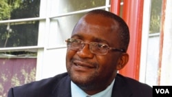 Munyori Mukuru weMDC-T, VaDouglas Mwonzora
